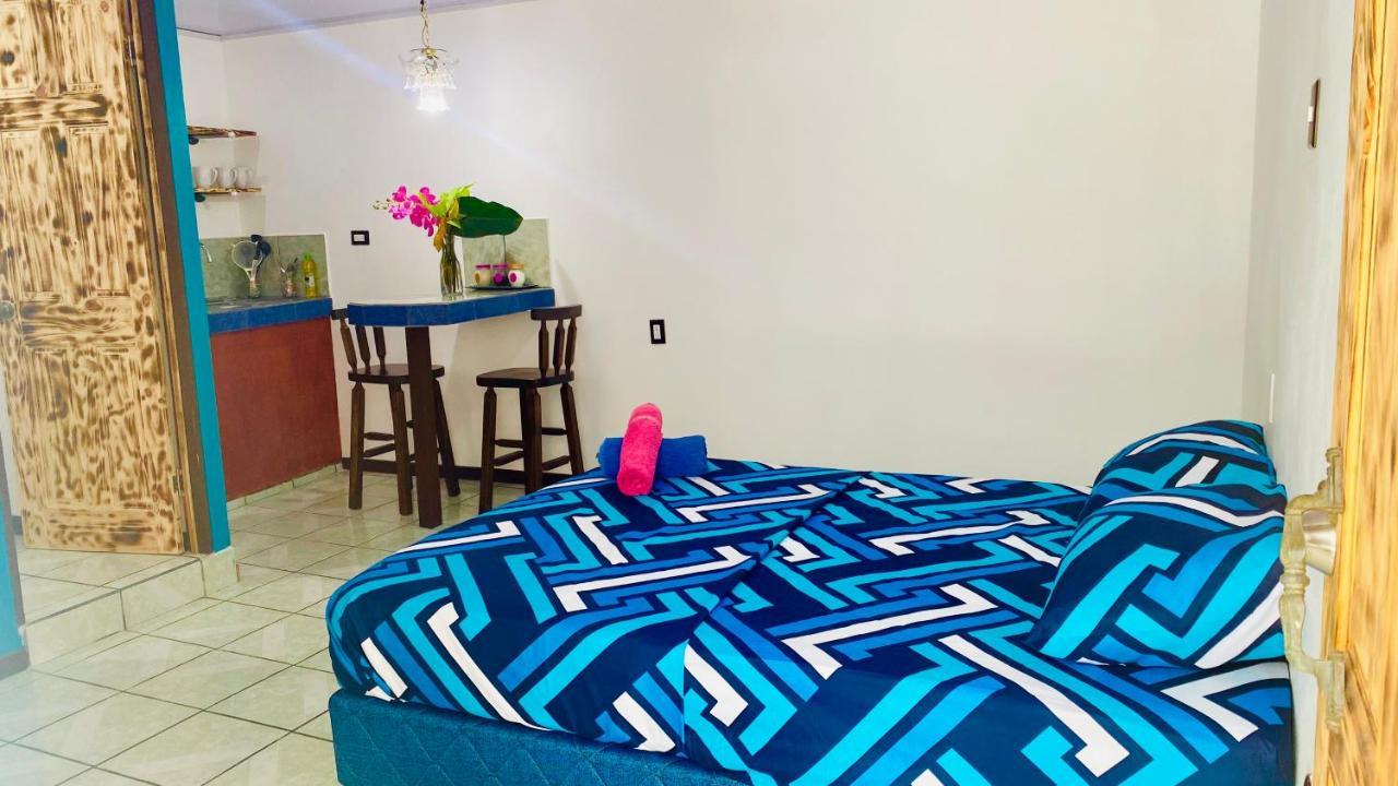Albergue Nomada'S Digital Manuel Antonio Exterior foto