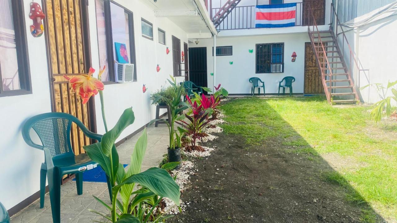 Albergue Nomada'S Digital Manuel Antonio Exterior foto